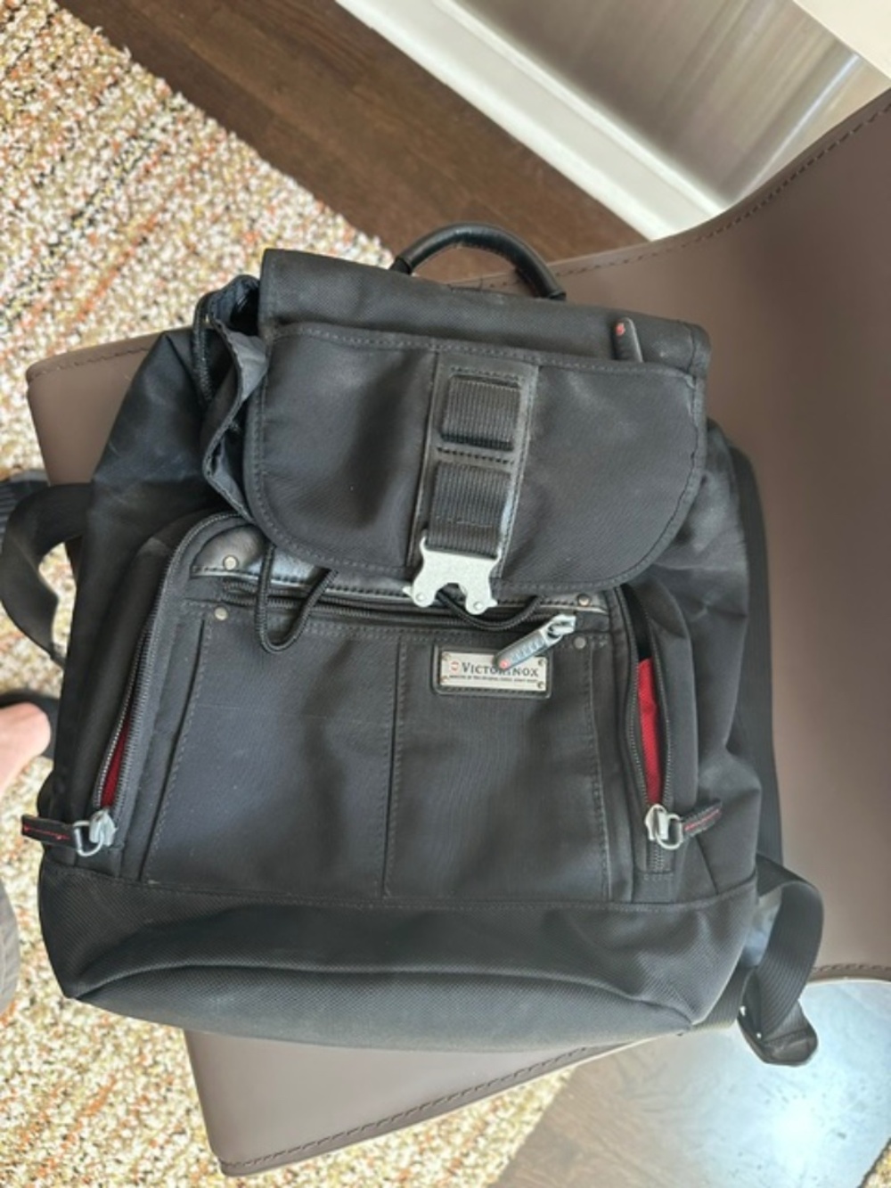 Victorinox Small backpack, great for gym, hikes, holds everything!